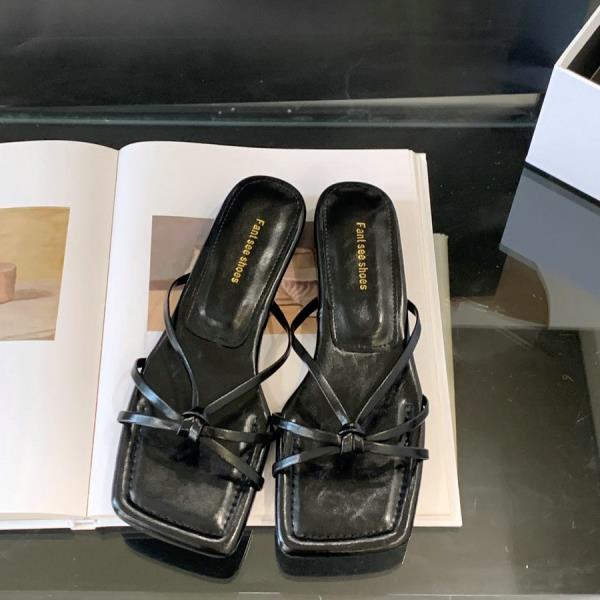 Fashion Beach Shoes Low Square Toe Slippers Soft Rubber Flip Flops Slides Fashion Sabot Comfort Hawaiian Luxury Rome Fabric PU Hoof Heel