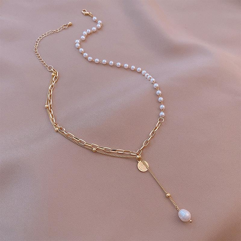 Double Stacked Retro Coin Fringed Collarbone Chain Cold Wind Neck Chain Niche Design Pearl Splicing Necklace