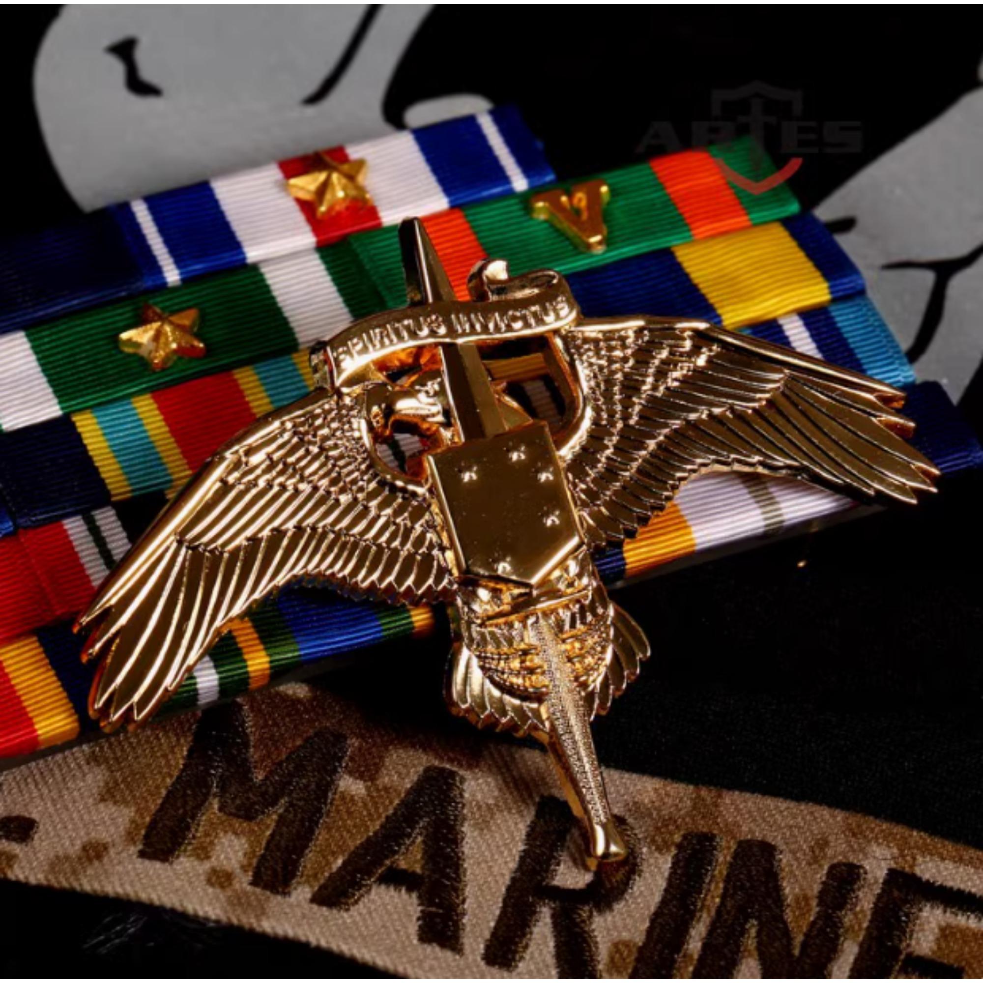 

Квалификационный значок USMC Gown Значок MARSOC Военный фанат Металлический значок Креативный наплечный значок Значок на воротник