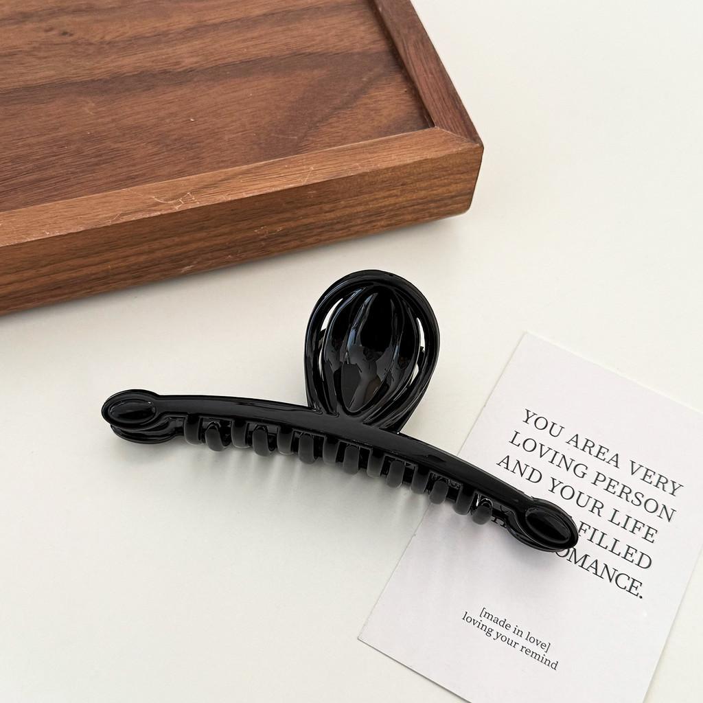 Stylish French Vintage Extra Large Hair Claw Clip For Women In Versatile Colors