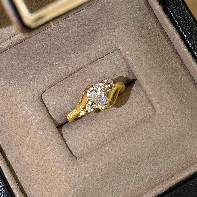 Xiaohongshu Bestseller Rhinestone Starburst Women s Ring: Luxury, Versatile, Fashionable Design Adjustable Open Size