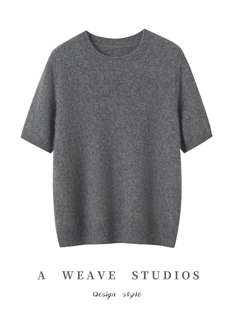 Women's Cashmere Mulberry Silk Round Neck Short Sleeve Knit Top, Plain Color, Loose-Fit, Three-Quarter Sleeve Sweater.