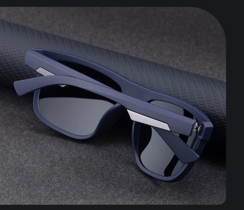2026 Men's Retro Square Frame Polarized Sunglasses for Outdoor Driving