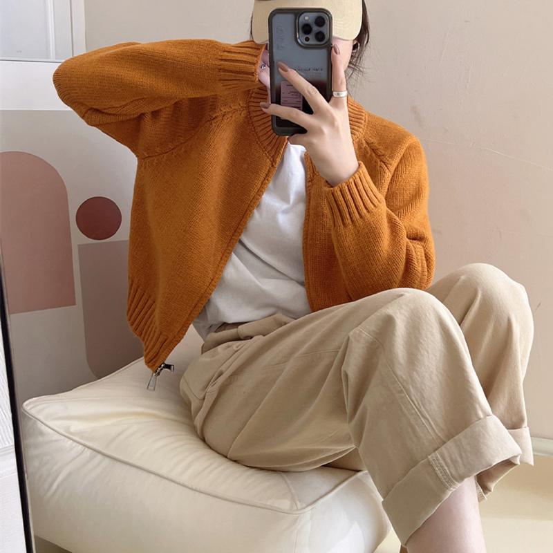 Dámský pletený svetr s kulatým výstřihem na zip Cardigan Short Coat