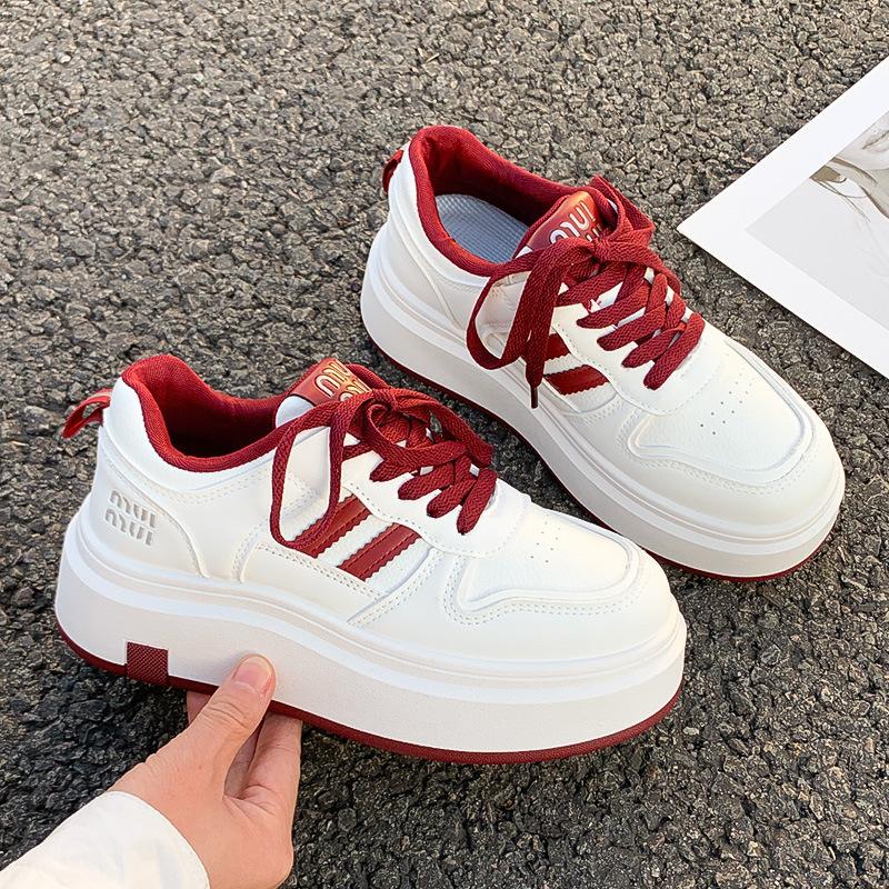 Popular Platform White Shoes Women's 2025 Spring New Versatile Chic Students This Year Popular Leisure Sports Board Shoes
