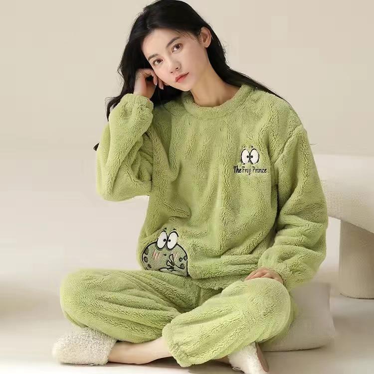 2025 Autumn Winter Cartoon Pajamas Sets for Women Warm Thicken Pajama Long Sleepwear Girl pyjamas Coral Fleece Homewear Clothes