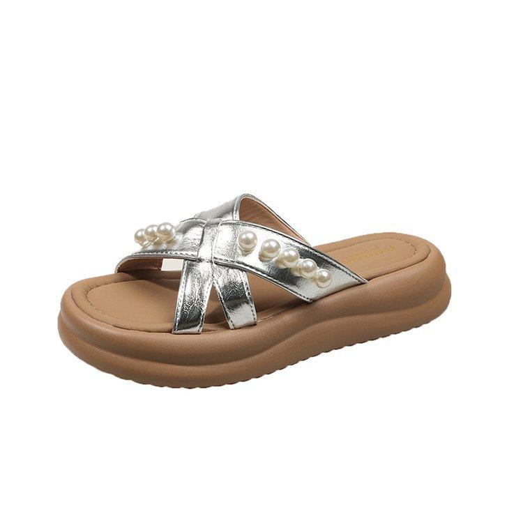 Muffin thick-bottomed cool slippers women's outer wear 2025 summer new with skirt soft bottom heightening casual beach women's slippers