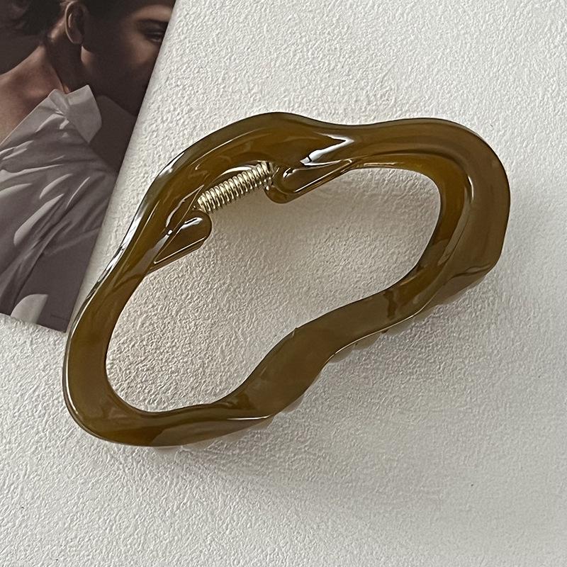 High-Quality Versatile Shark Hair Clip for Stylish Updos