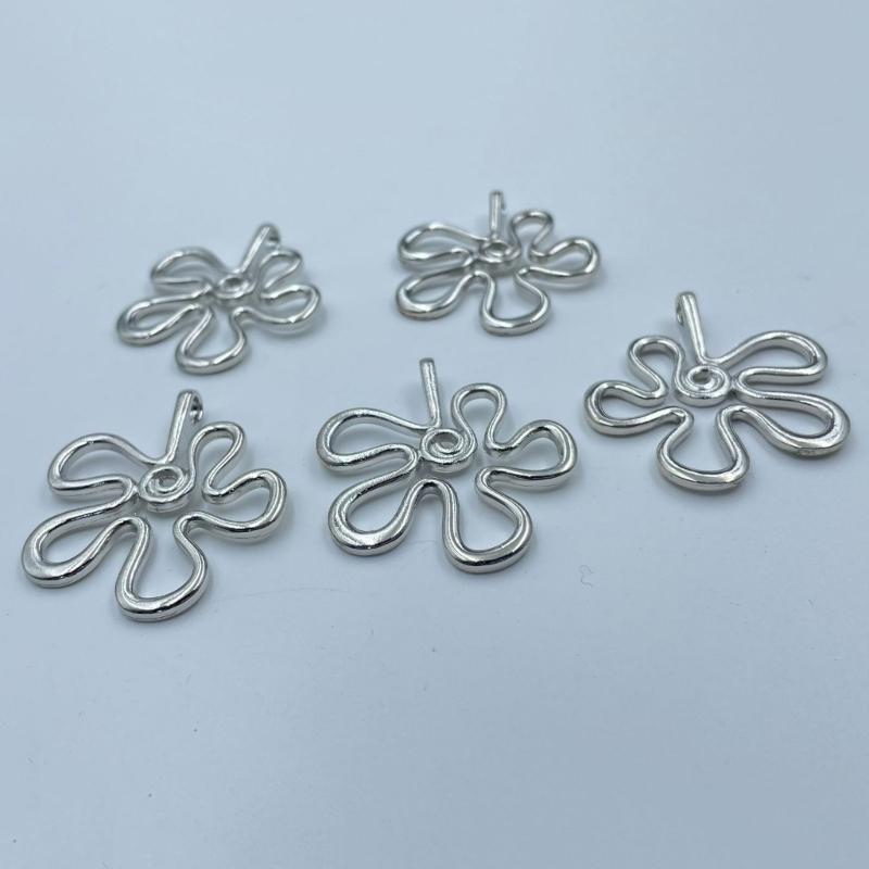 5 Pieces Flower Pendants Small Flower DIY Necklace Bracelet Supplies Alloy Material for Bracelet Bangle Necklace Jewelry