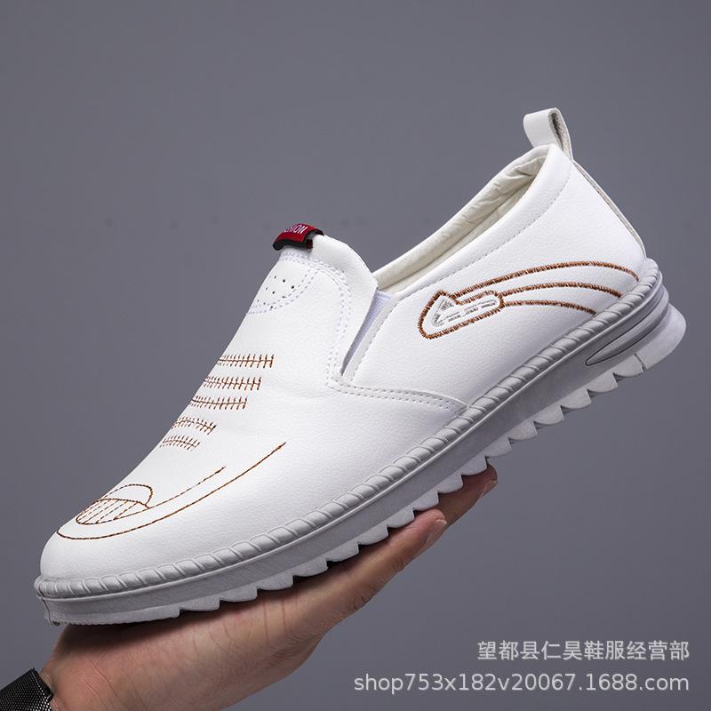 Autumn 2025 Men's Trendy Leather Moccasins - Versatile and Stylish Casual Driving Shoes
