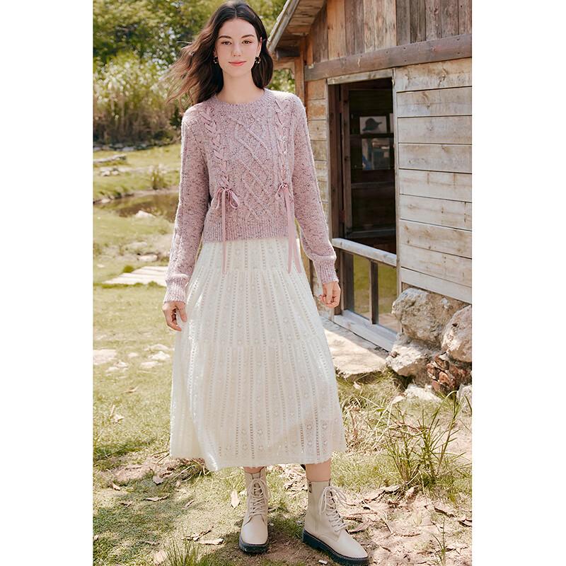 Betu Women's Webbing Design Knit Sweater