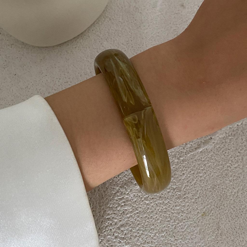 Ingemark Trendy Vintage Green Resin Thick Chunky Bangles for Women 2025 New Exquisite Stacking Up Bracelet Daily Party Jewelry