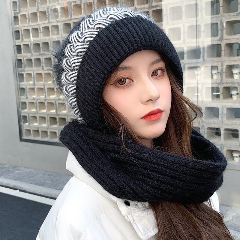 New Winter One-piece Knitted Hat Women's Thermal Hat Fleece Thickened Snow Hat Scarf Integrated Ear Protection Wool Hat