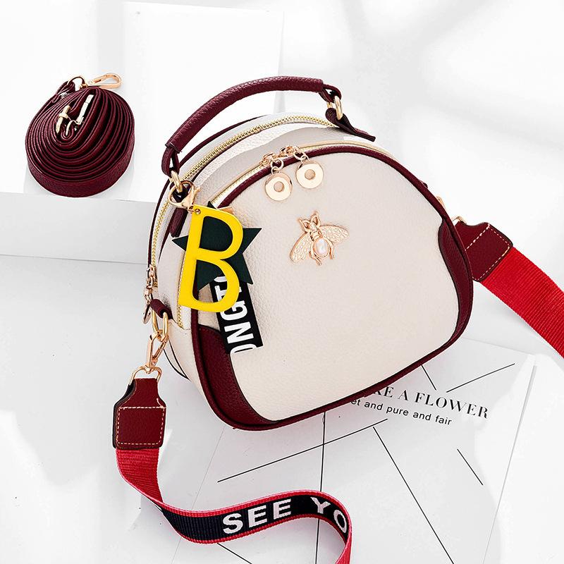 

Новая летняя маленькая сумка для девочки 2025 новая модная контрастная сумка-мессенджер летняя сказочная модная на плечо женская сумка