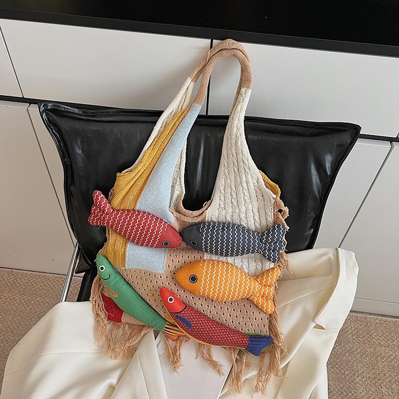 Small Fish Decorative Literary Knitting Light Luxury High Quality Soft Durable Fashion Exquisite Lightweight Commuting Outdoor Crossbody Shoulder Bag