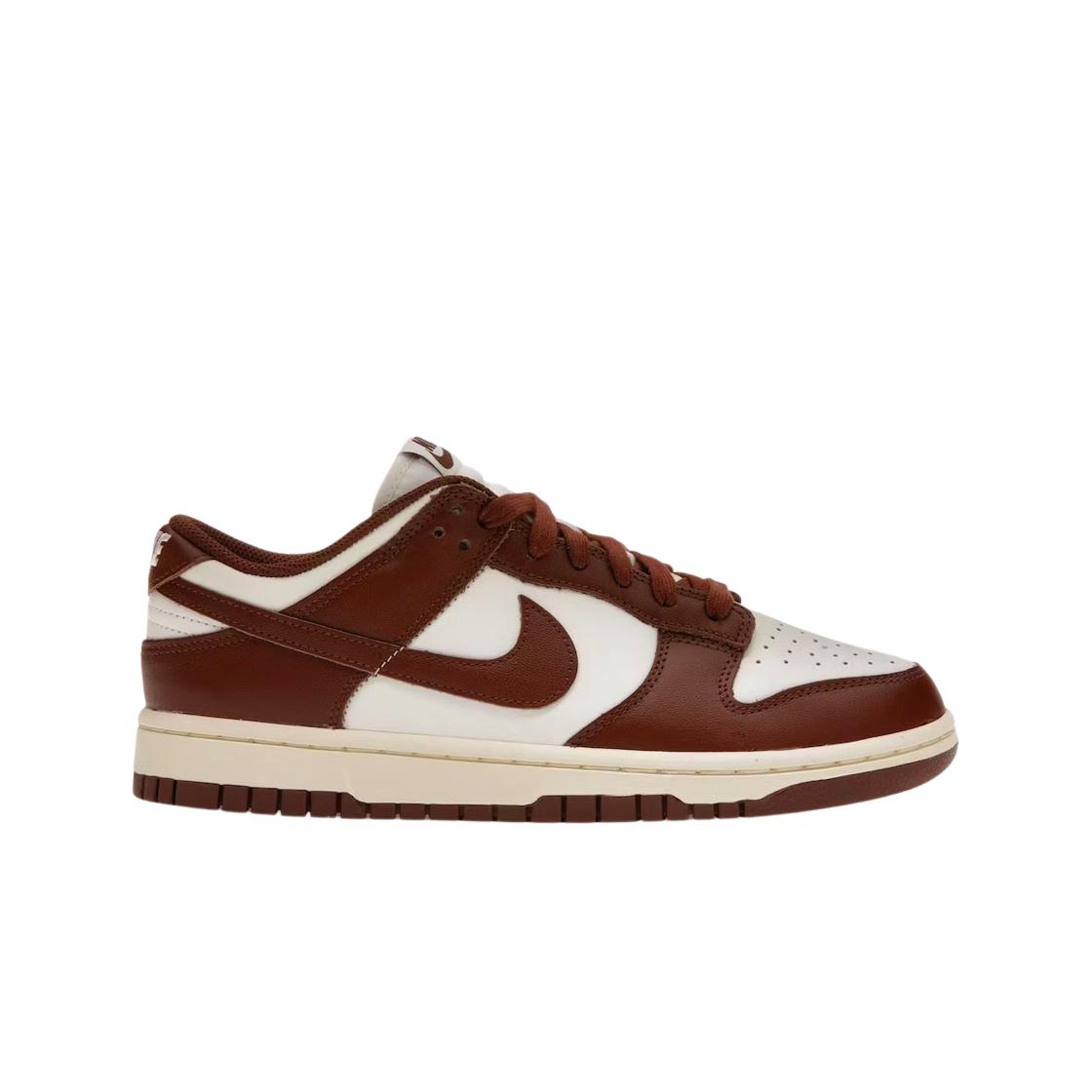 

(в) Nike Dunk Low Парусный/Какао Вау 230