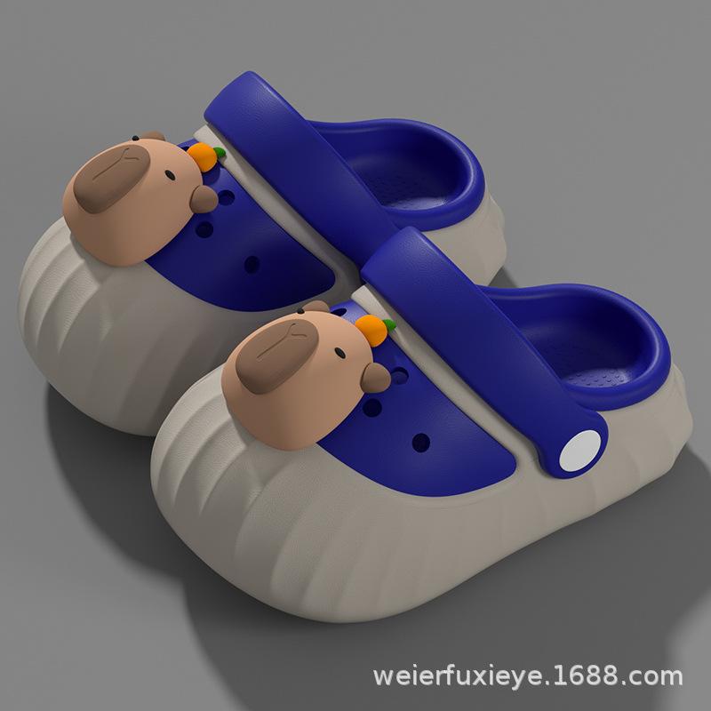 Capybara children's summer cartoon sandals for boys and girls, cute baby non-slip soft-soled closed-toe beach clogs