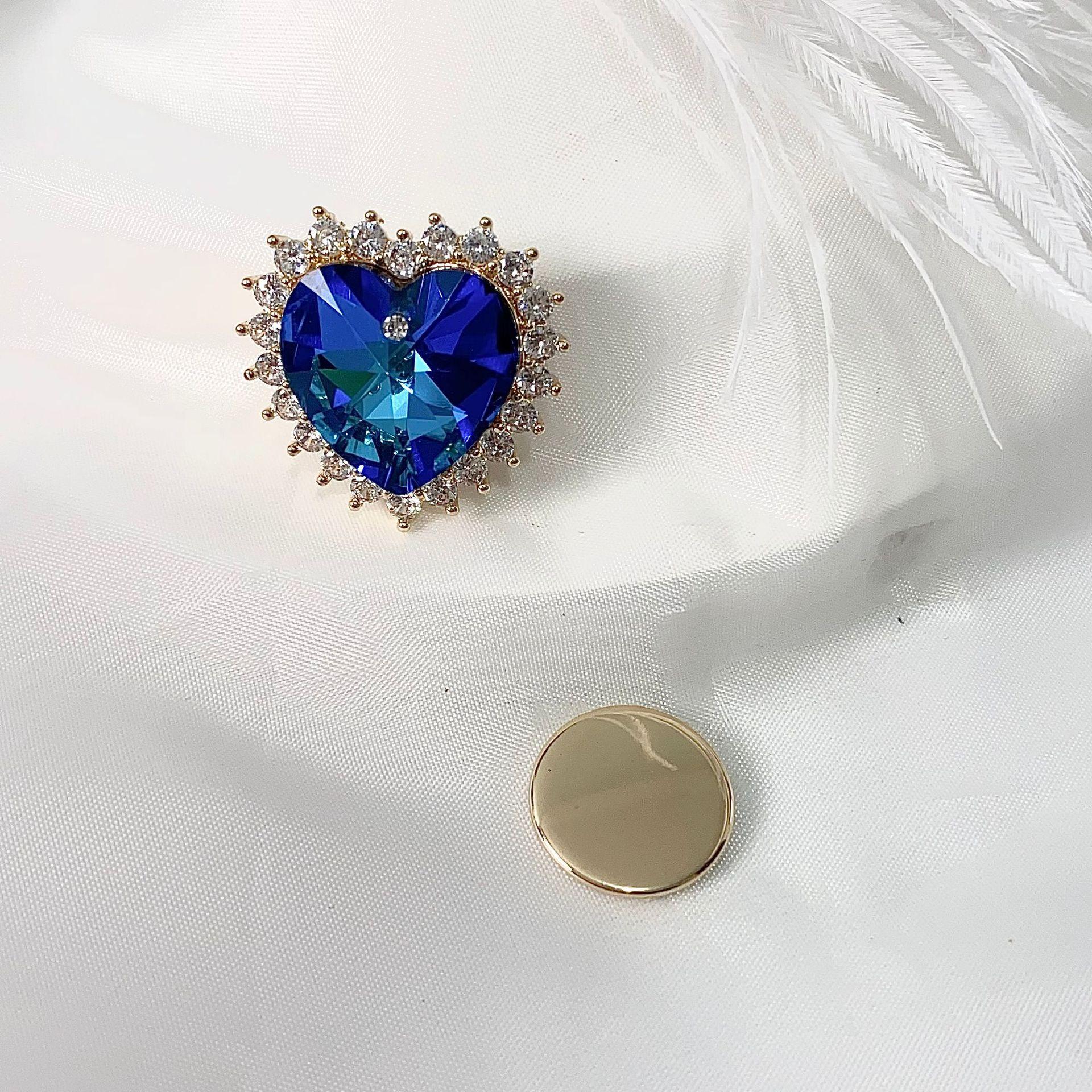 

Булавка для воротника, Любовь, Магнитная пряжка-присоска, Цирконовая брошь, Элегантная и креативная синяя булавка для одежды, Креативные и милые аксессуары, Корсаж для женщины. золотой