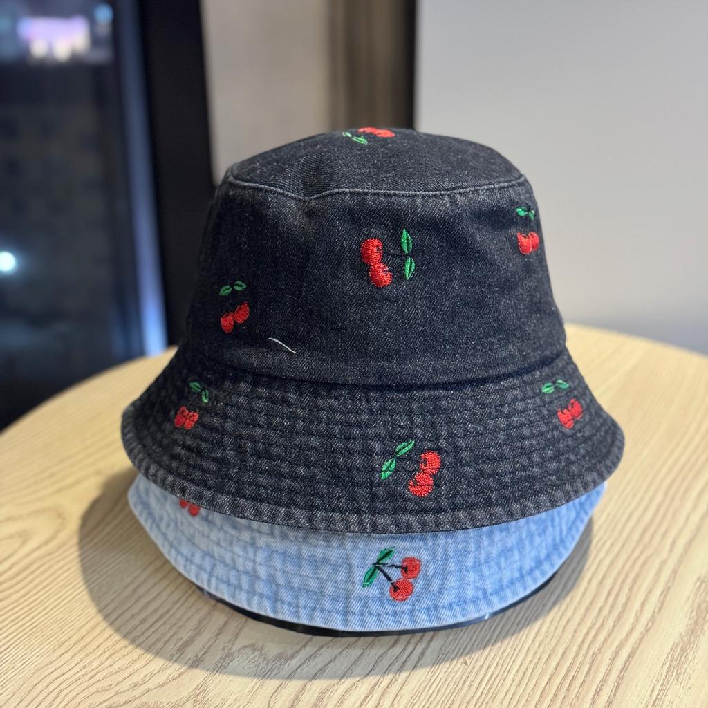 Spring and summer new style small cherry denim fisherman's hat, a fashionable and cute sunshade hat for women, suitable for outdoor leisure and sun