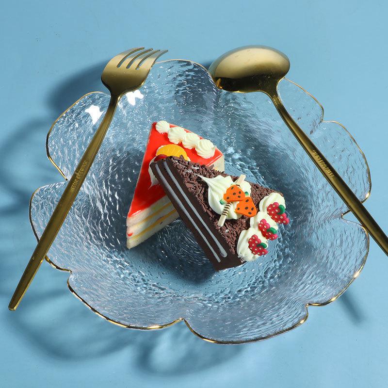 Japanese Hammered Petal Glass Dessert Plate Set