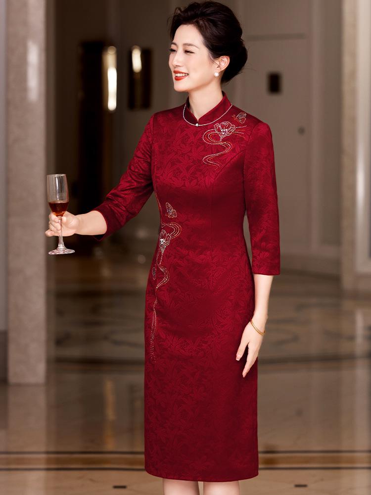 Autumn 2025 Mother's Day Cheongsam: Elegant Dress for Wedding, Banquet, or Formal Events
