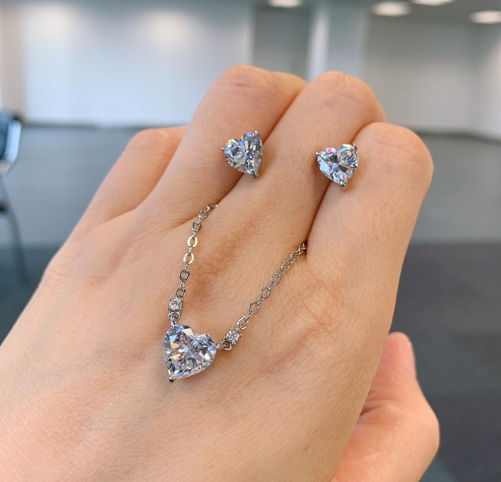 Jewelry High Carbon Diamond Simulation Diamond Heart Pendant Heart Earrings Jewelry Women'S Suit