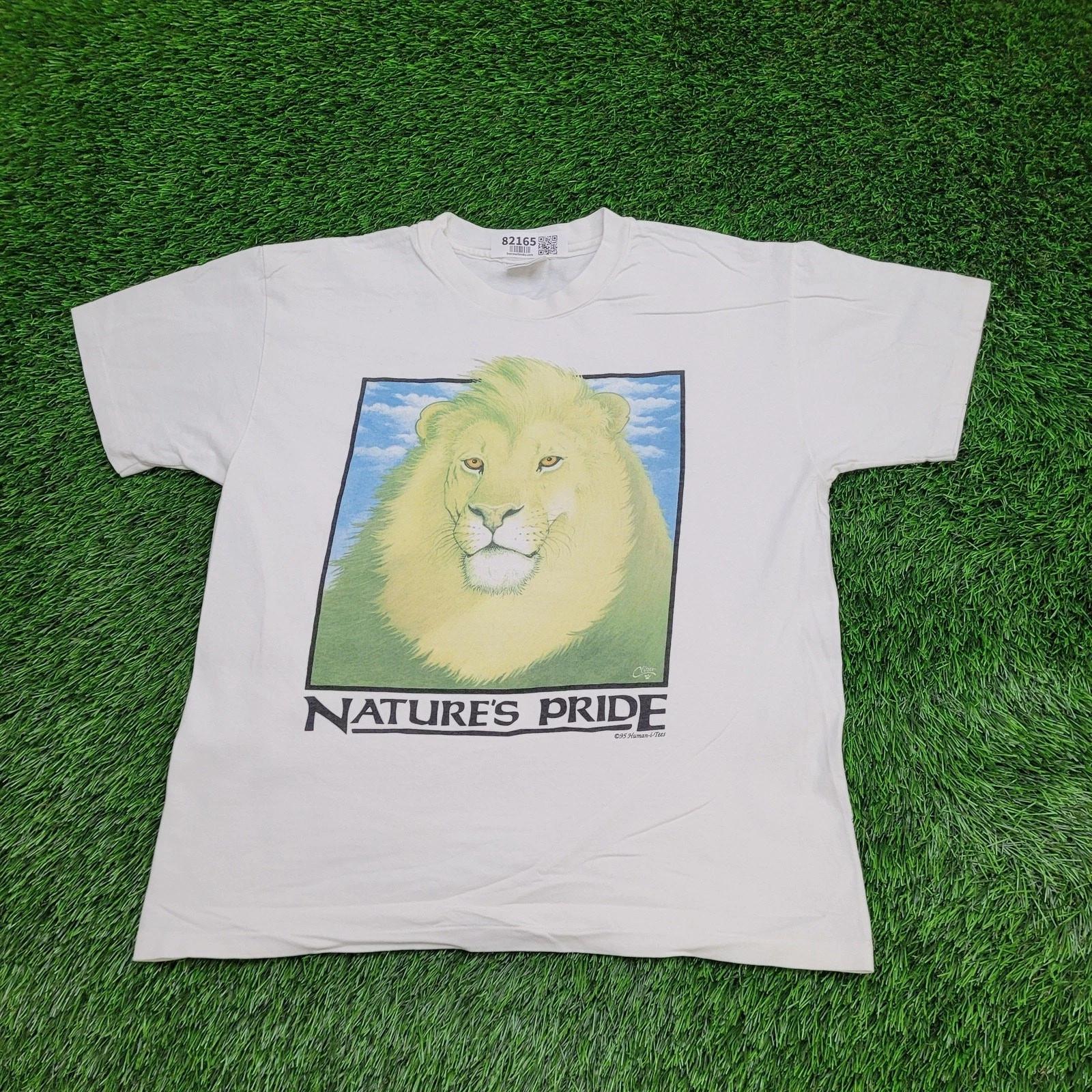 

Vintage 1995 Human-i-Tees Lion Shirt M/L 22x26 Wildlife USA S