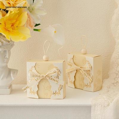 Elegante Borsa Regalo Matrimonio Floreale e Scatola di Caramelle per Celebrazioni