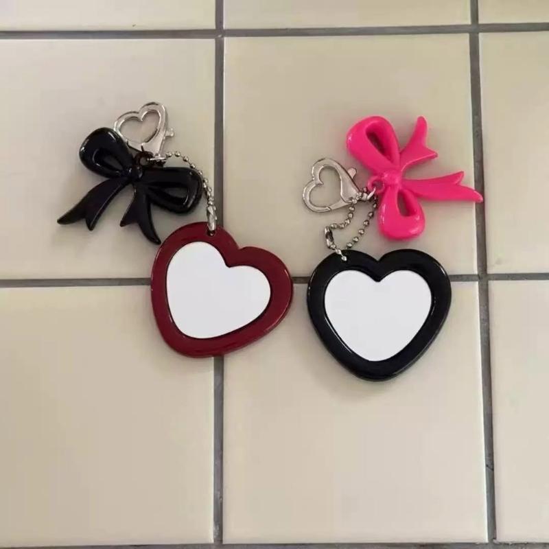 Elegant Bowknot Shaped Keychain Mirror Pendant Charm Plastic Alloy Decorative Hanging Accessory For Home Gift
