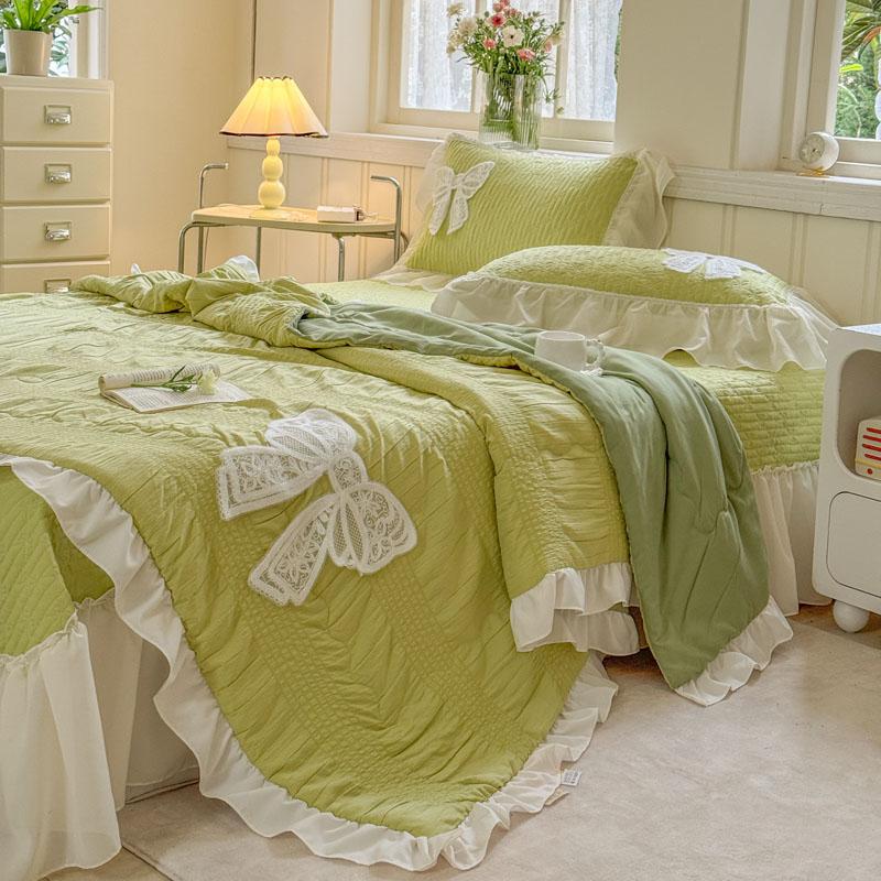 New Fashion Rufflededge Summer Blanket Soft Skin-Friendly Breathable Quilted Quilt Moisture-Wicking Duvet Sleep Naked Comforter