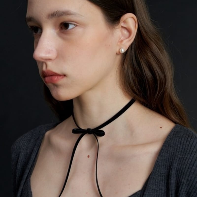 LOVE ME MONSTER Ribbon Velvet Choker (L233MNK090)