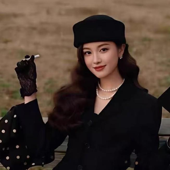 High Quality% Wool Fashion Medicine Box Hat French Top Hat Women's Basin Hat Three-dimensional Beret Elegant Flight Attendant Hat