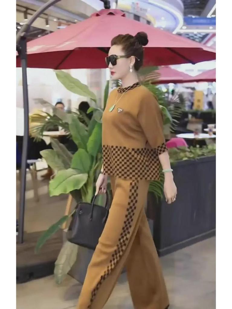 2025 Spring/Summer European Women's Spliced Plaid Sweatshirt & Wide-Leg Pants Set