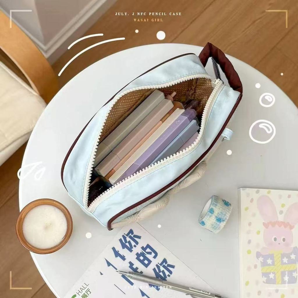 Cute Cat Pencil Case With Polyester Material For Students And Storage Efficiency