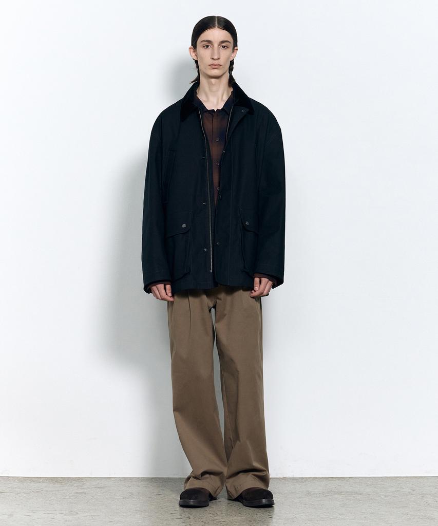 INSILENCE Double-Pleat Wide Chino Pants Olive Beige