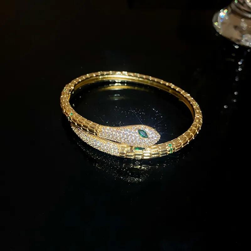 Heavy Industry and High-end Feel, High-end Light Luxury Exquisite Jewelry Bracelet