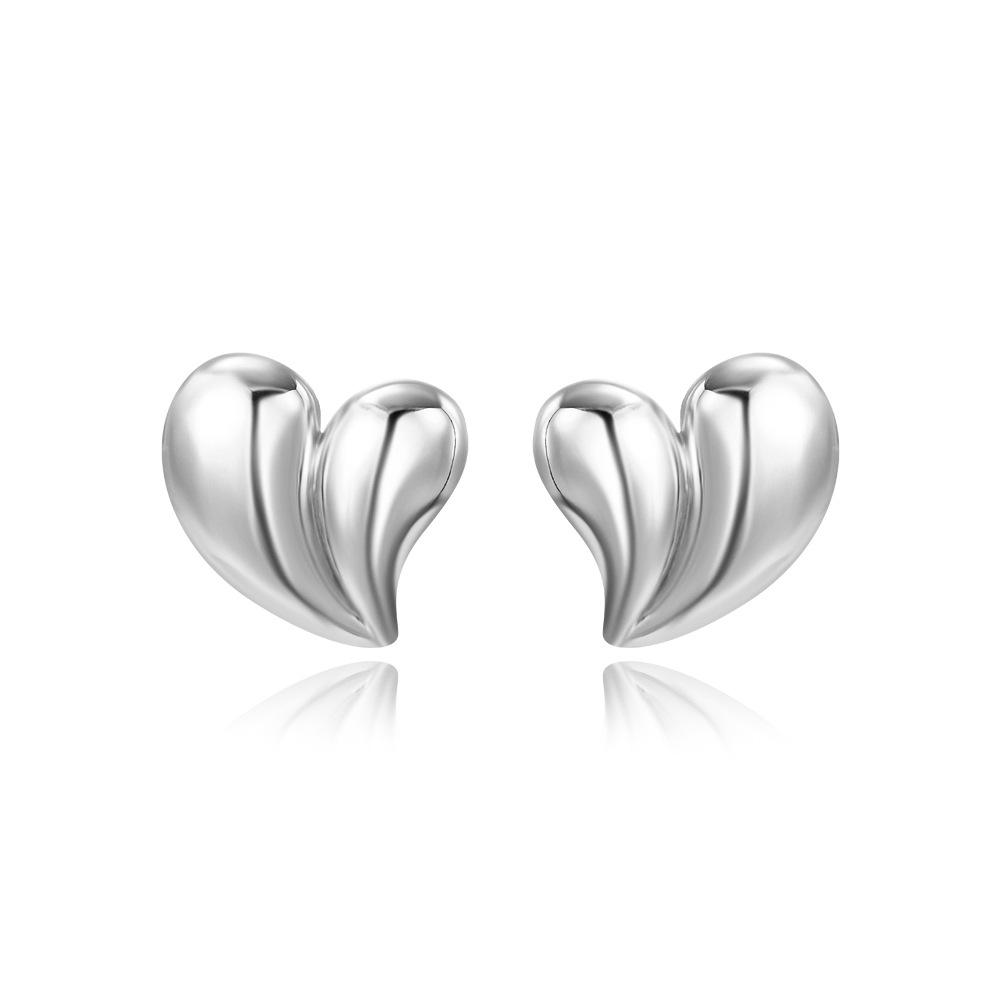 Exaggerated Personality, Fashionable Copper Plated Golden Face, Peach Heart Earrings, Women's Accessories, Asymmetrical Heart-shaped Earrings
