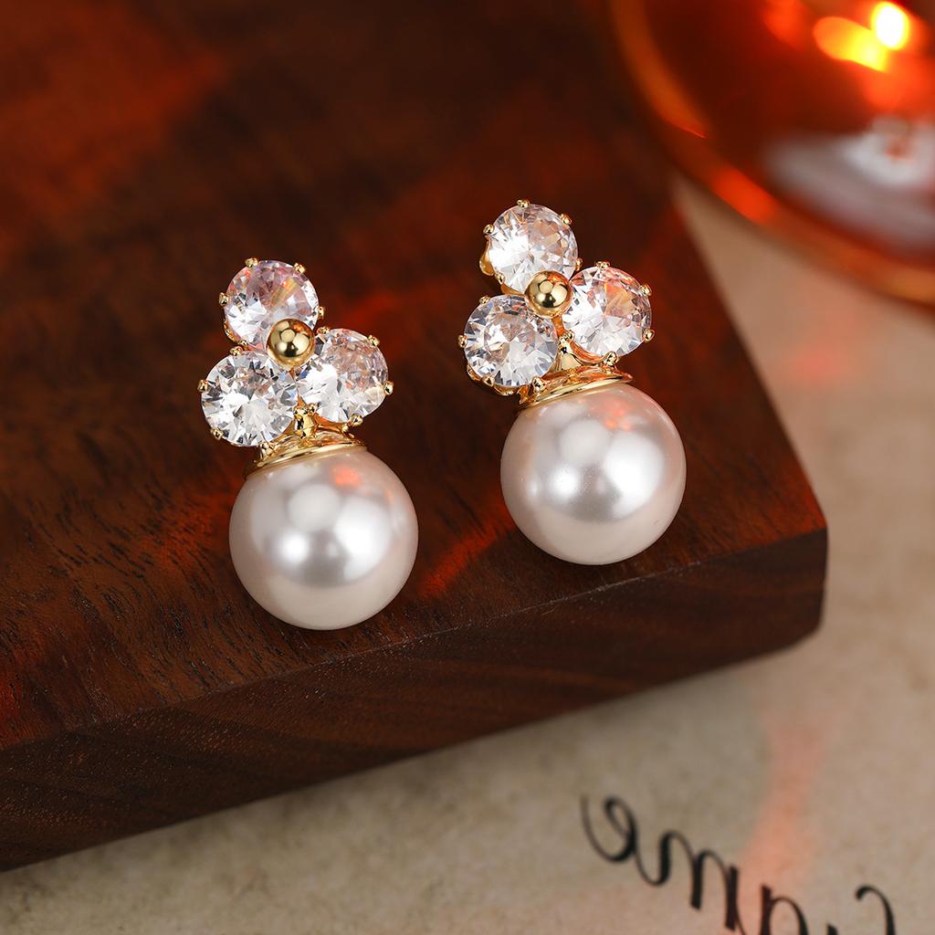 Premium Pearl Stud Earrings S925 Silver Needle Elegant Exquisite Earrings Retro Temperament Versatile Earrings