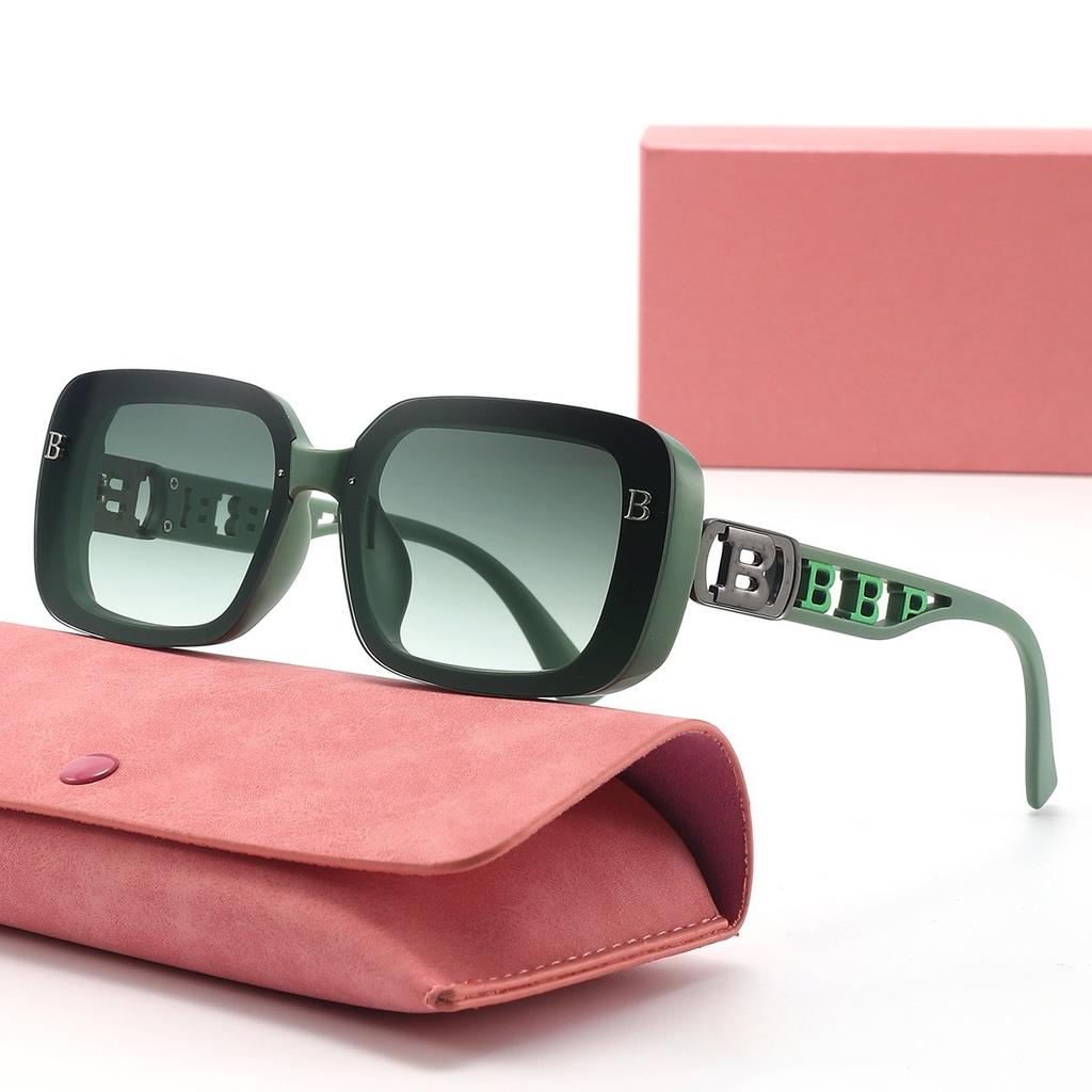 Lunettes de soleil carrées de luxe avec branches lettrées, Lunettes de soleil stylées pour femmes et hommes.