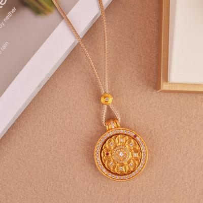Rotatable Diamond-Inlaid Sand Gold Compass Pendant Necklace