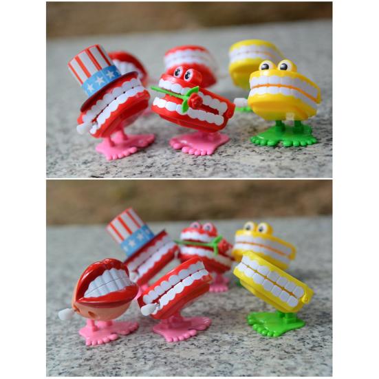 Funny Cartoon Teeth Denture Foot Wind Up Clockwork Educational Kids Spring Toy