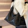 Retro Large-capacity Bag Women's 2025 Autumn and Winter New High-end Texture Bucket Bag Fashion Shoulder Bag Messenger Bag
