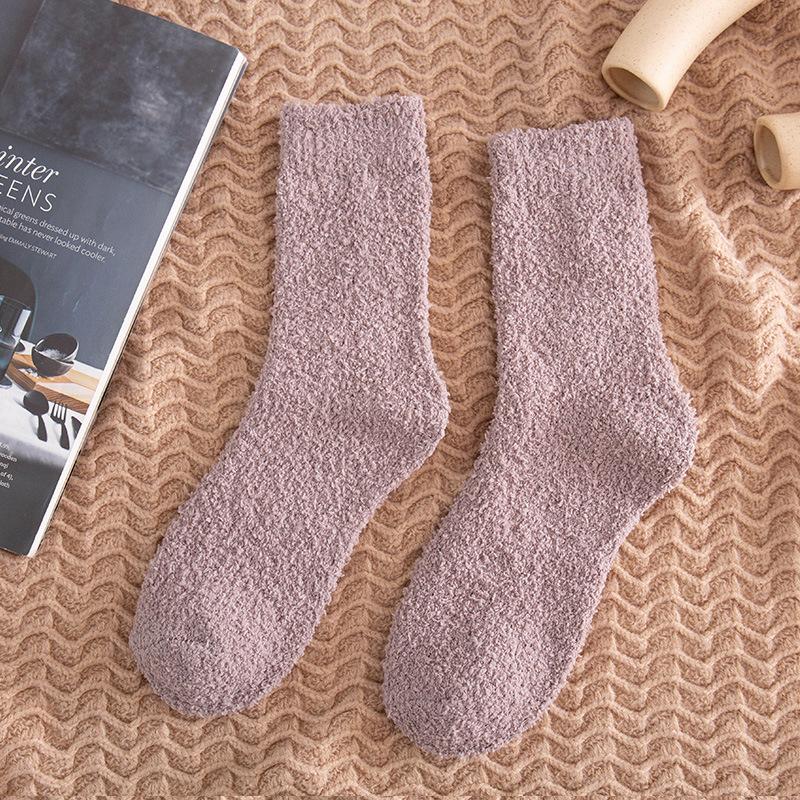 Men's Coral Fleece Socks for Autumn and Winter, Thickened with Fleece, Warm Sleep Socks, Loose-fitting Socks, No Shedding for The Elderly