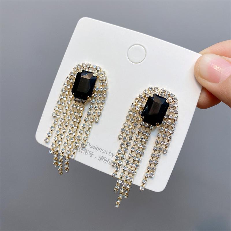 S925 Silver Needle Rhinestone Tassel Earrings - Exquisite Long Claw Chain with Colored Diamonds, European & American Style
