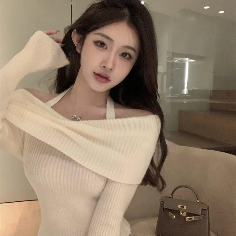 Korean-Style Spicy Off-Shoulder Halter Neck Knit Top for Women: Slim Fit, Long Sleeve, Autumn & Winter Collection