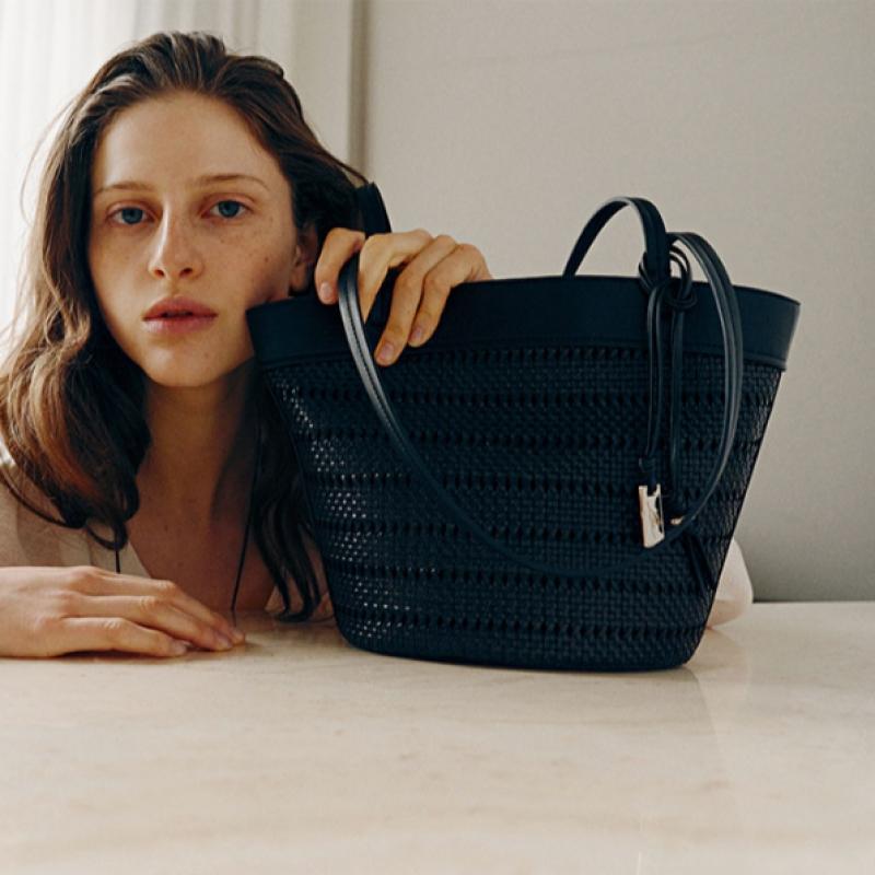 Joy Gryson Leah Shoulder Bag Lw6sb7400 10