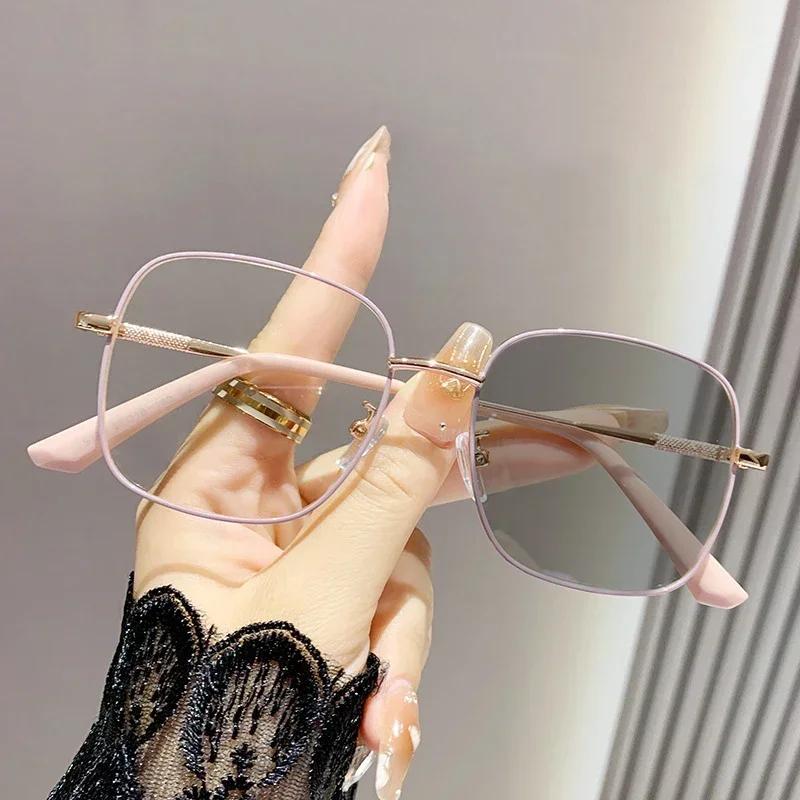 

Women Fashion Photochromic Sunglasses Oval Frame Anti-Blue Light Eye Protection Glasses Uv400 Computer Color Changing Goggles 0