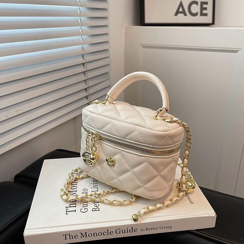Mini small bag new diamond lattice chain bag Internet celebrity popular crossbody bag portable bucket bag