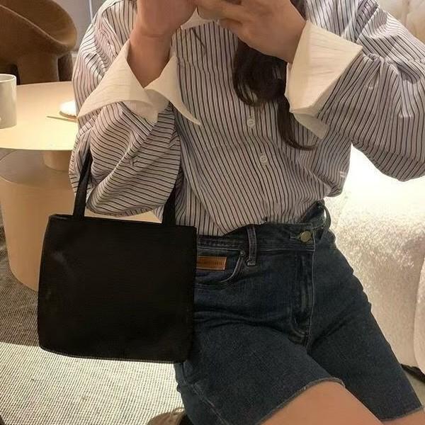 Nylon mini handbag tote women's bag is simple and portable when going out, and office workers carry small bags with new models.