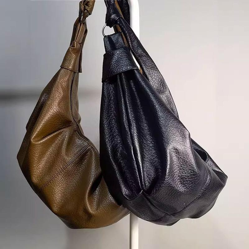 Torba pierożek z miękkiej skóry retro o dużej pojemności, styl leniwy, casualowa, wszechstronna, rożek, na ramię, listonoszka